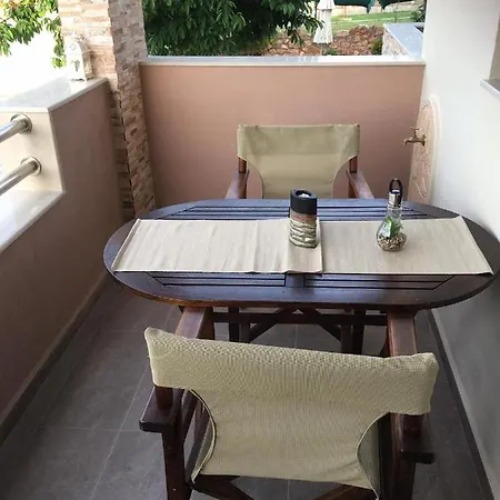 Anna - Tsiara Paradise Apartament