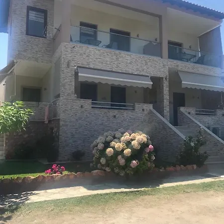 Anna - Tsiara Paradise *