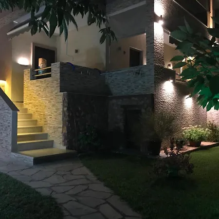 Anna - Tsiara Paradise Apartment *