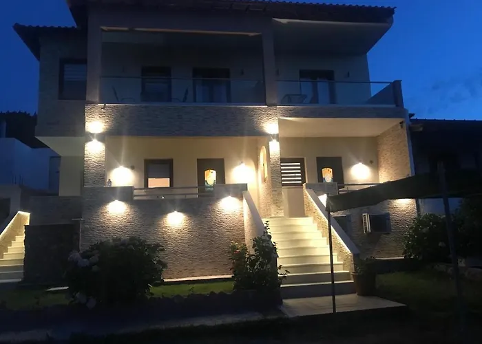 Anna - Tsiara Paradise Vourvourou