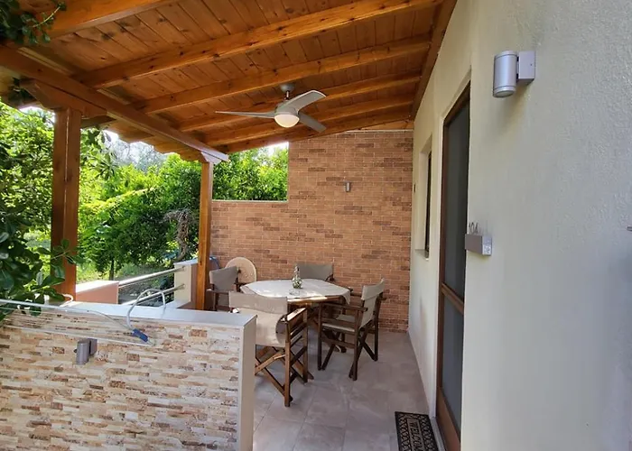 Anna - Tsiara Paradise Vourvourou