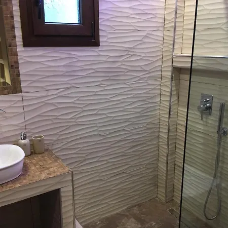 Anna - Tsiara Paradise * וורוורו